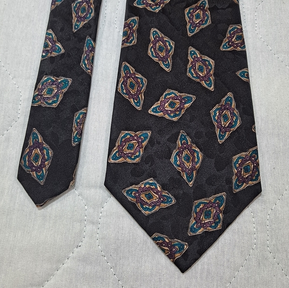 Brandon 💯 Silk Designer Necktie 3.75"x61" Extra Long Black/Turq/Purple Diamonds - Picture 7 of 9